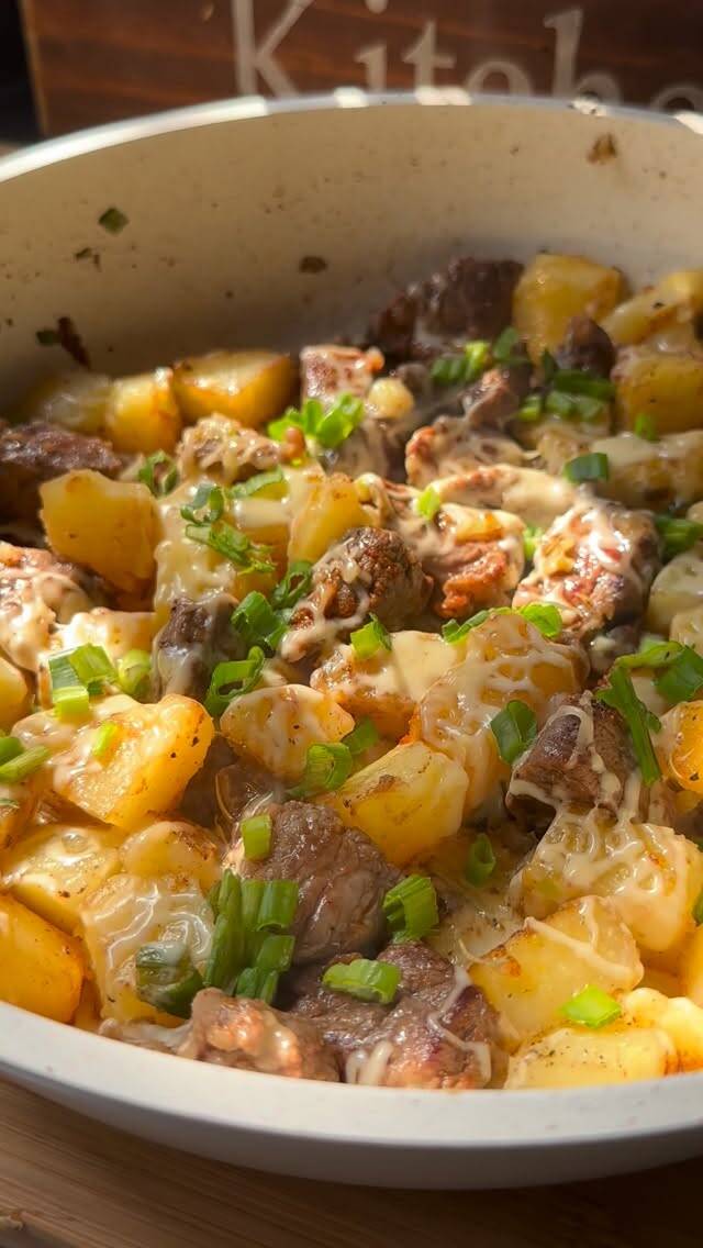 Beef and Potato Skillet with Cheese and Green Onions recipe thumbnail