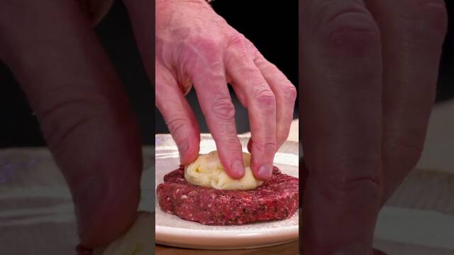 Gordon Ramsay’s Juicy Lucy Burger with a Korean Twist recipe thumbnail
