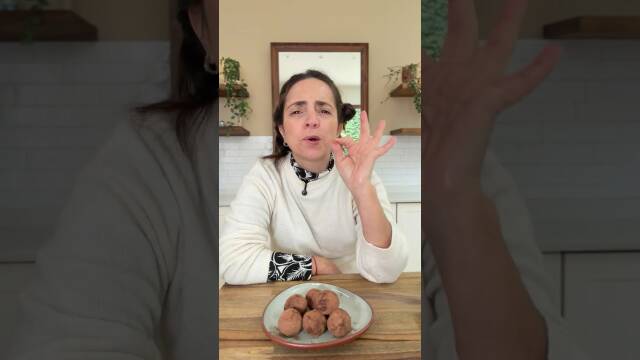 Foto de la receta Trufas de naranja y cacao sin horno