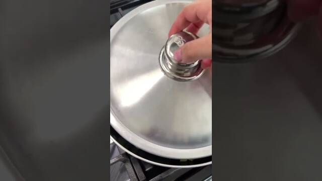 Foto de la receta Cómo cocer nopales sin agua en sartén