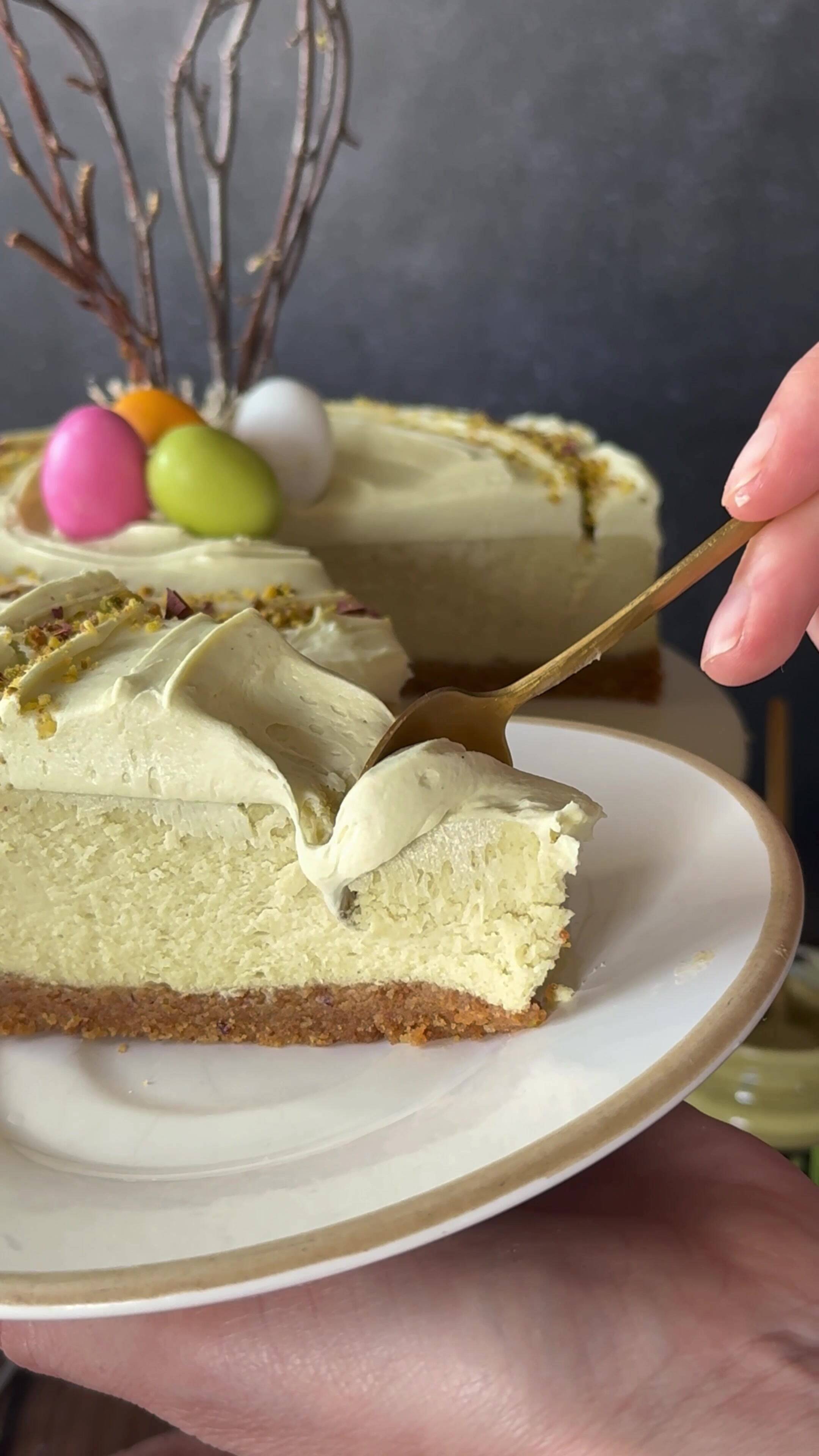 Foto de la receta Decadent Pistachio Cheesecake
