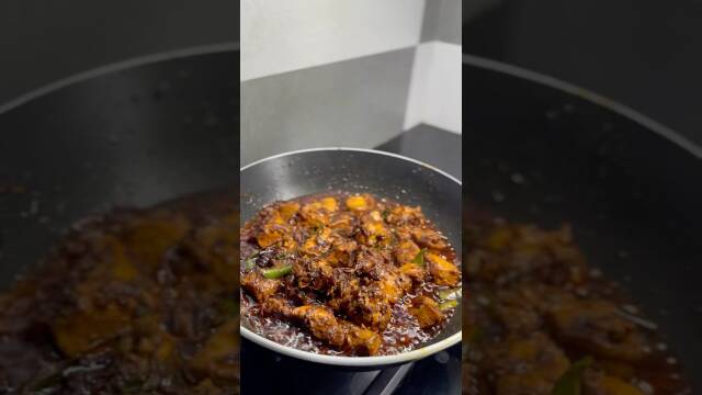 Foto de la receta Pollo Chukka con aceite de coco y especias