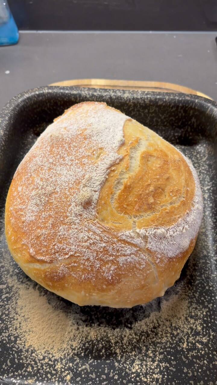Foto de la receta Pan casero fácil con aceite de oliva al horno