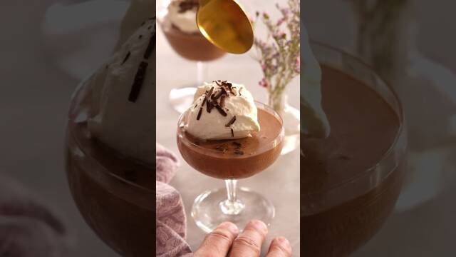 Chocolate Mousse with Whipped Cream recipe thumbnail