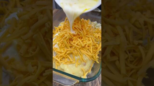 Cheesy Funeral Potatoes Casserole recipe thumbnail