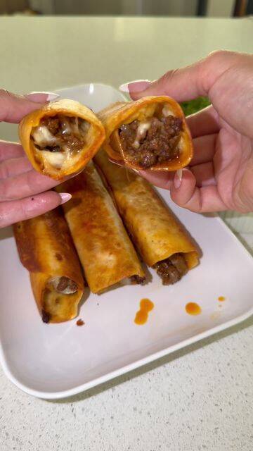 Crispy Cheesy Ground Beef Taquitos with Taco Seasoning recipe thumbnail