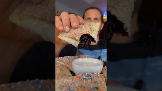 74 Cal Blueberry Pop-Tart Recipe recipe thumbnail