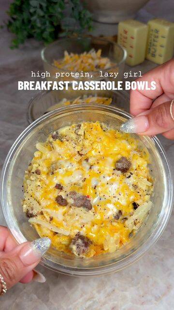 Low-Cal High-Protein Hash Brown Breakfast Bowl recipe thumbnail