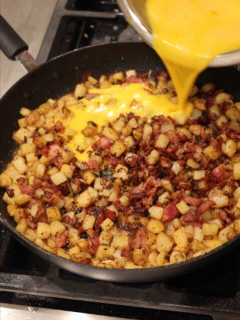 Farmer's Breakfast (Breakfast Scramble) recipe thumbnail