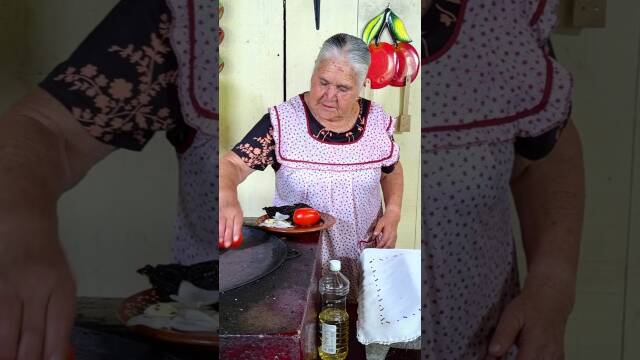 Foto de la receta Salsa de chile mulato en molcajete