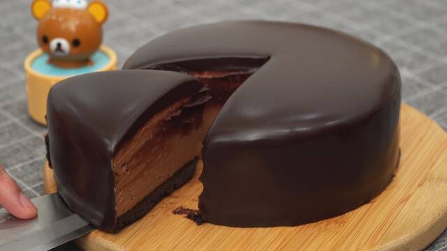 No-Bake Oreo Chocolate Cheesecake: The Perfect Valentine’s Treat for Singles recipe thumbnail