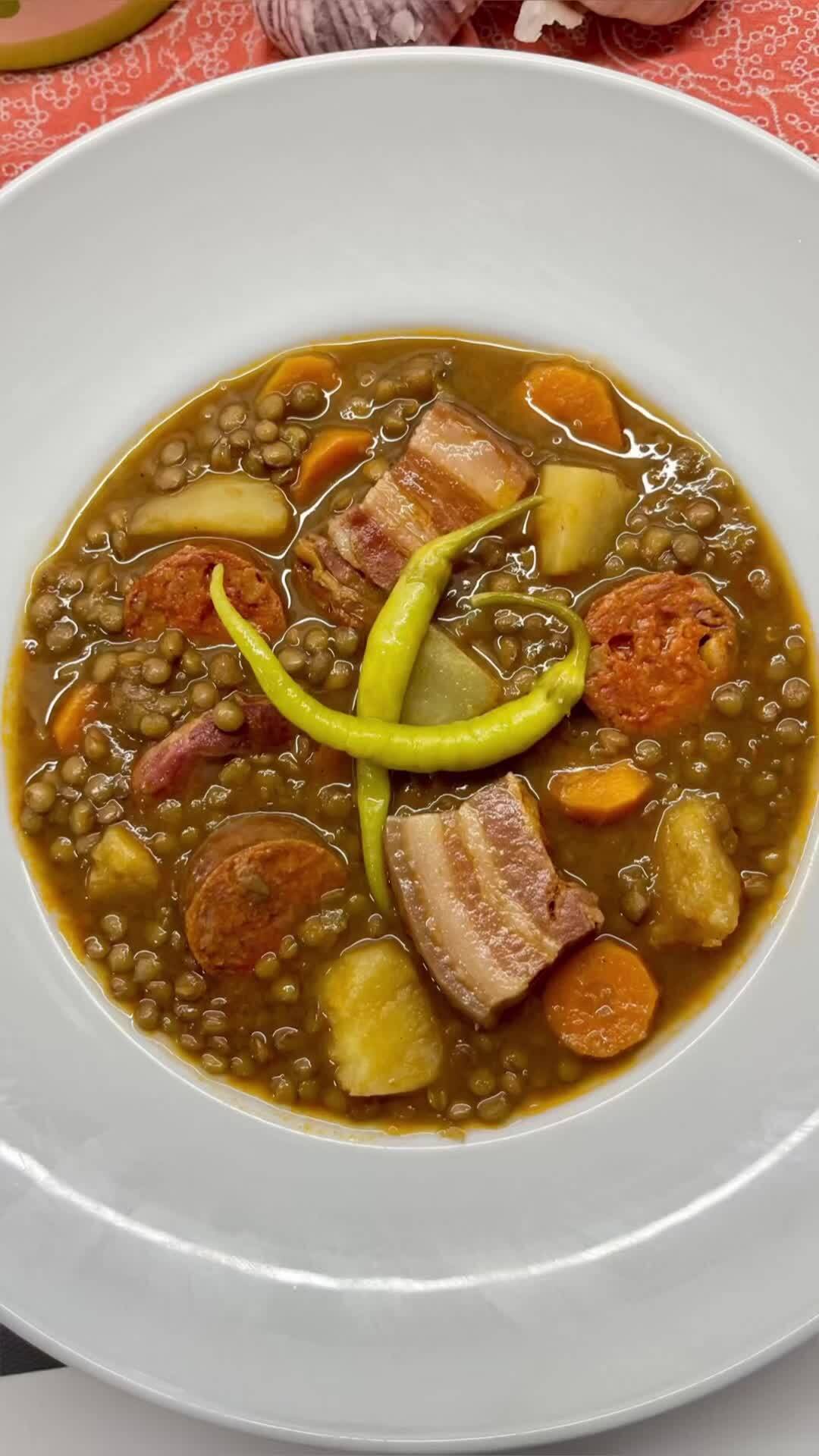 Lentejas Castellanas Caseras: El Guiso Tradicional que Reconforta en Días Fríos recipe thumbnail