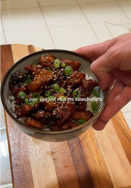 Easy Garlic Soy Chicken Thighs with Honey Butter Glaze recipe thumbnail