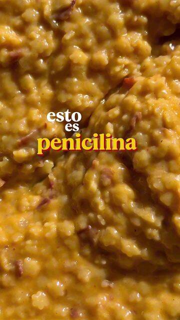 Sopa de Ajo con Pastina y Huevo Cremoso: La Penicilina Española para el Invierno recipe thumbnail