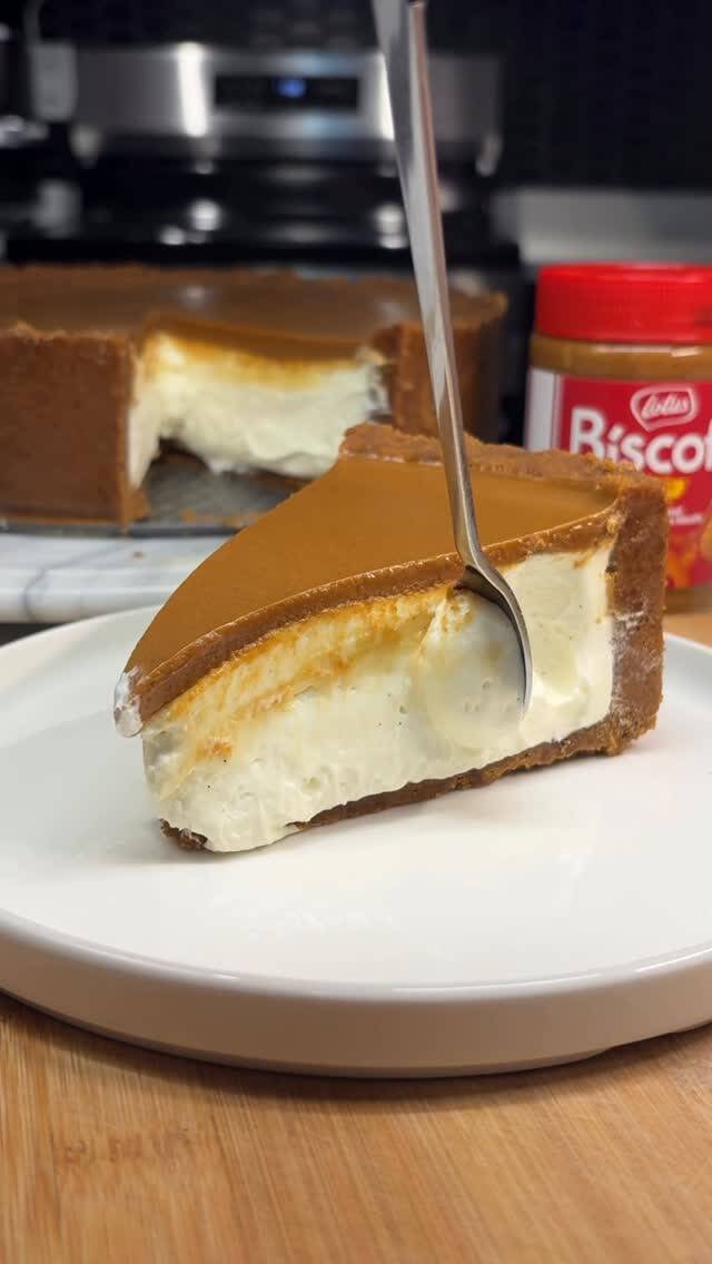 "Effortless Biscoff Cheesecake: A No-Bake Delight" recipe thumbnail