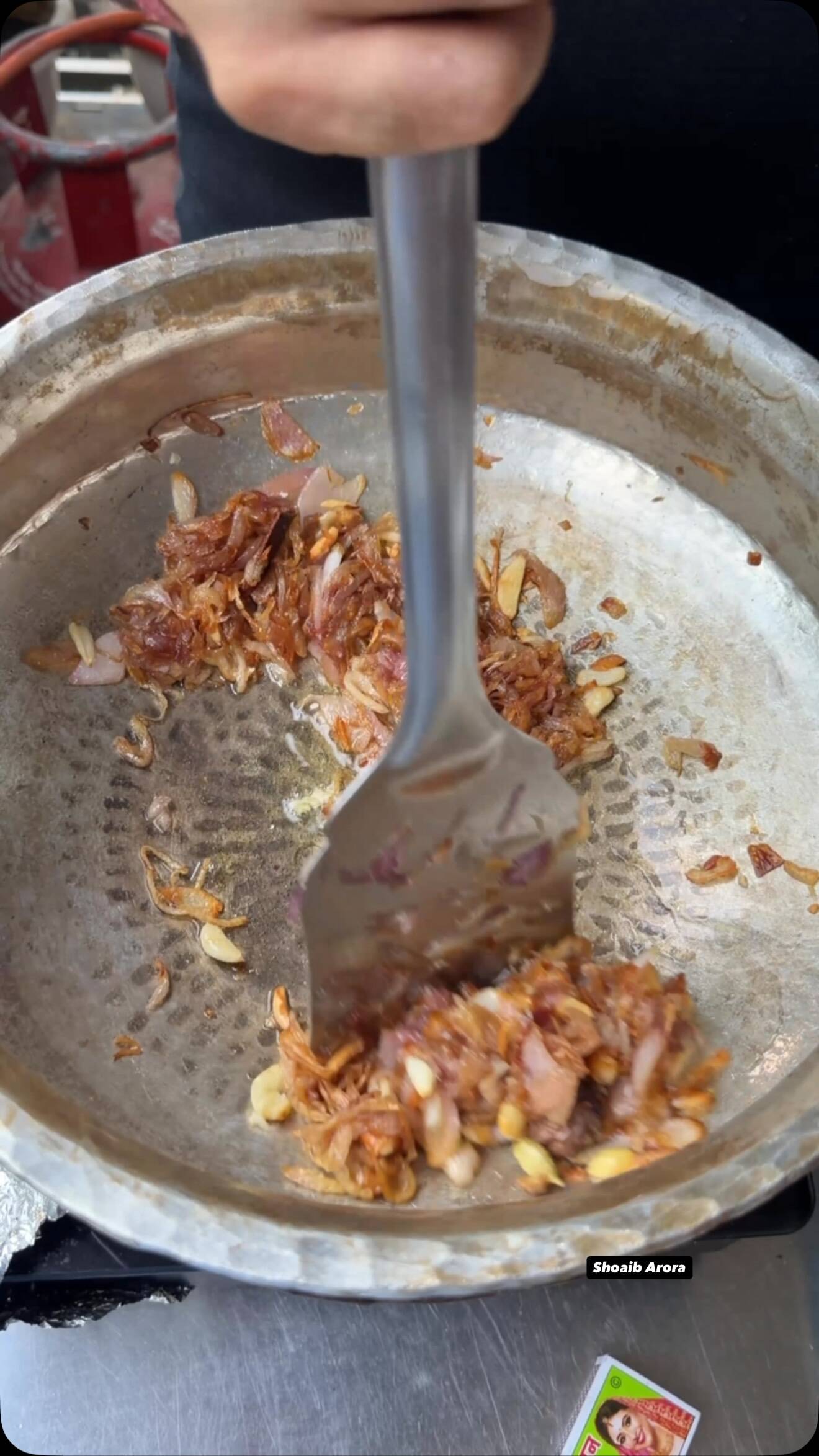 "Delicious Connaught Place-Style Chicken Curry: A Flavorful Delight" recipe thumbnail
