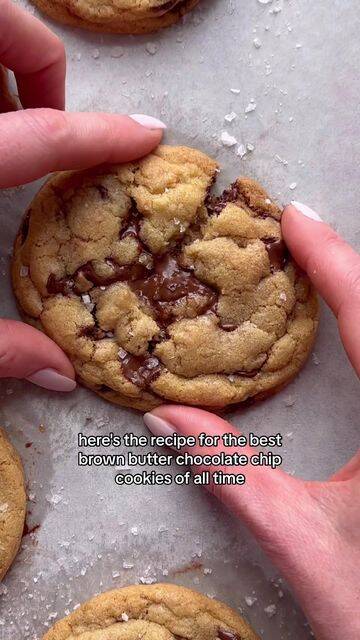 "Ultimate Browned Butter Chocolate Chip Cookies: The Only Recipe You'll Ever Need!" recipe thumbnail