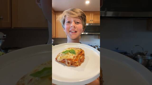 Lasagna Clásica: ¡Delicia Estilo Casero! recipe thumbnail