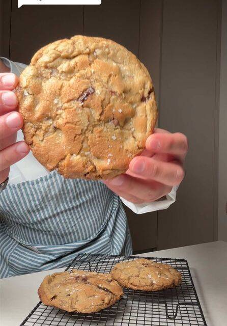 "Chewy Chocolate Chip Cookies with a Crispy Edge" recipe thumbnail