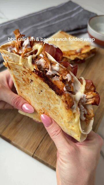 BBQ Chicken & Bacon Ranch Crispy Wrap: A Quick High-Protein Dinner Delight! recipe thumbnail