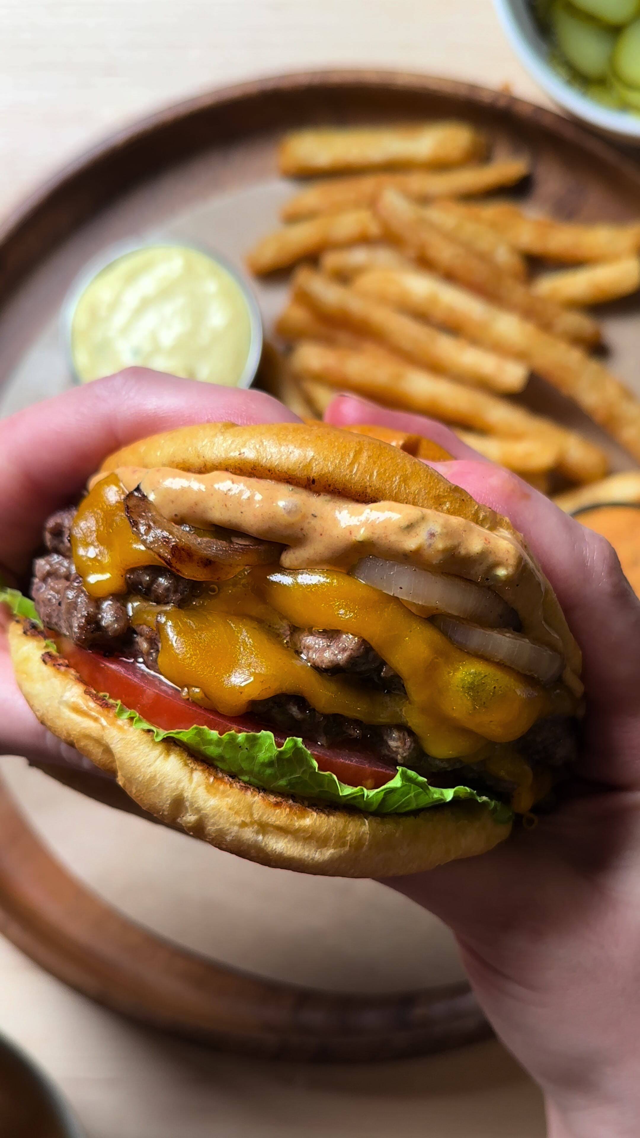 Foto de la receta Perfeito Smash Burger com Molho Especial