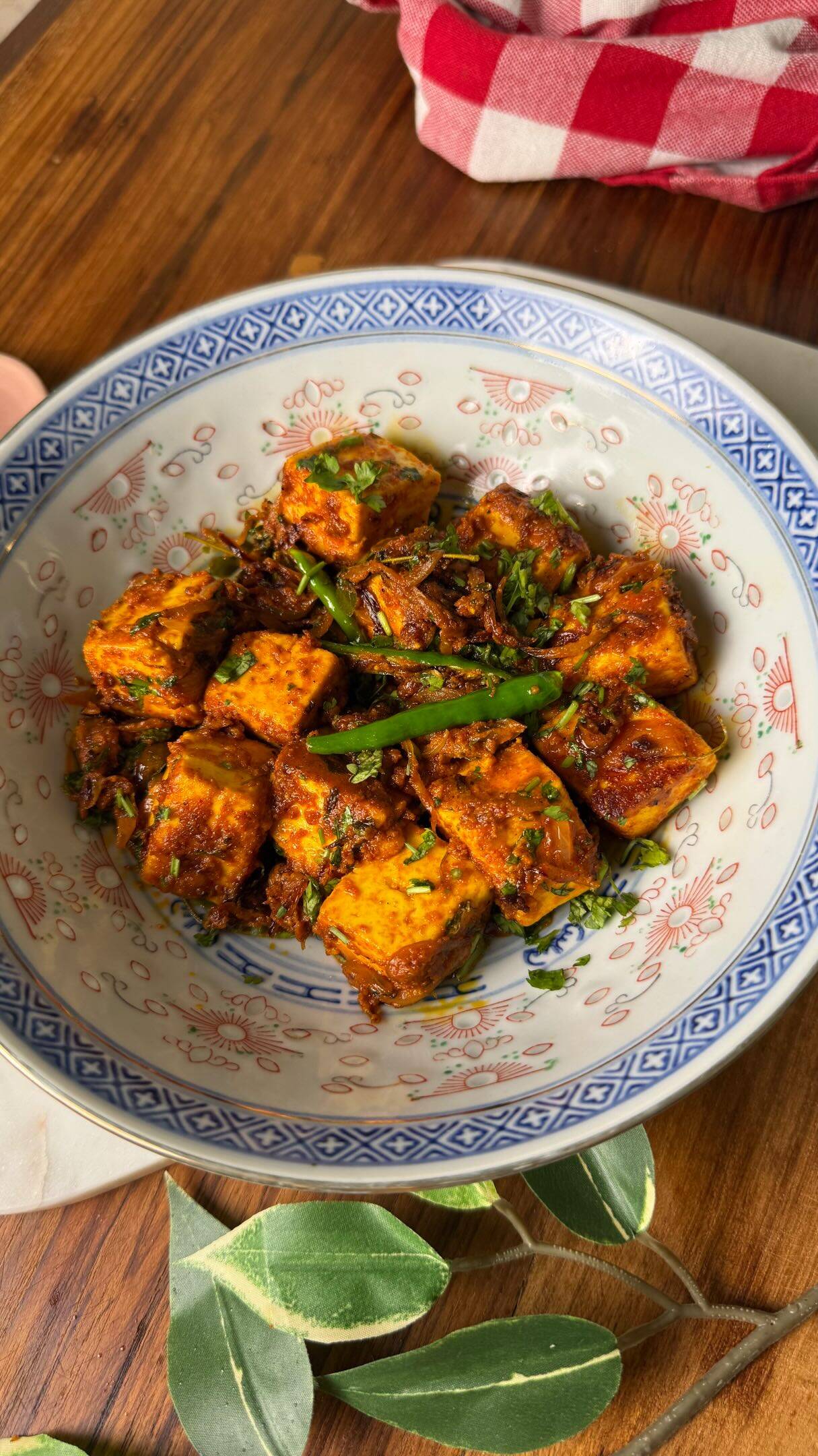 Quick and Easy Paneer Dry Roast: A Delicious 15-Minute Recipe recipe thumbnail