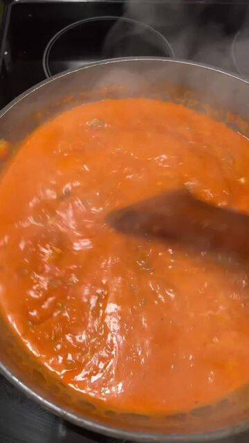 Cheesy Creamy Spaghetti: Quick and Easy Delight recipe thumbnail