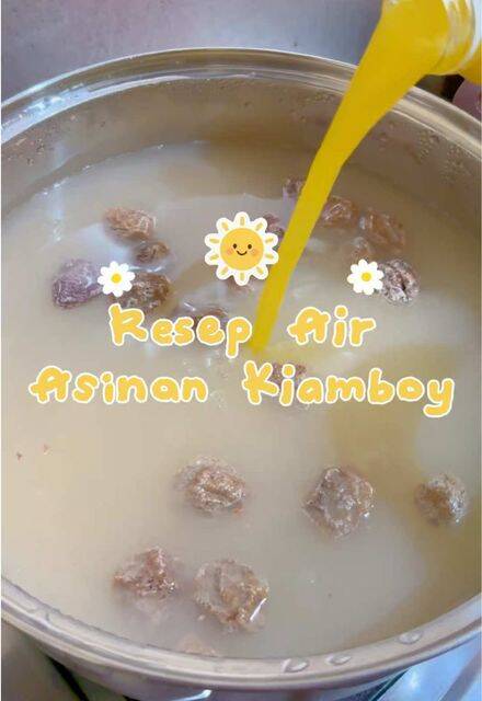 Refreshing Kiamboy Drink: A Simple 2.5-Liter Recipe recipe thumbnail