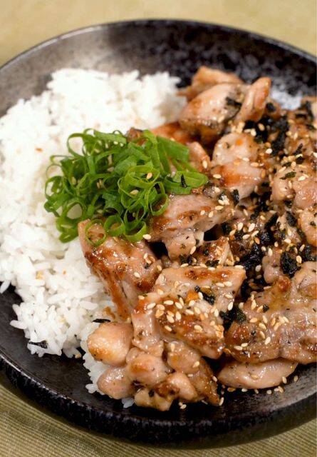 Irresistible Salt Pepper Chicken: A Juicy Delight! recipe thumbnail