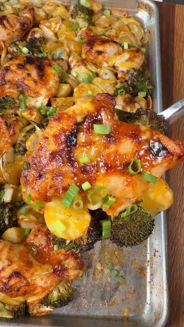 One-Pan Honey Mustard Chicken Thighs with Roasted Veggies: A Quick and Easy Family Dinner recipe thumbnail