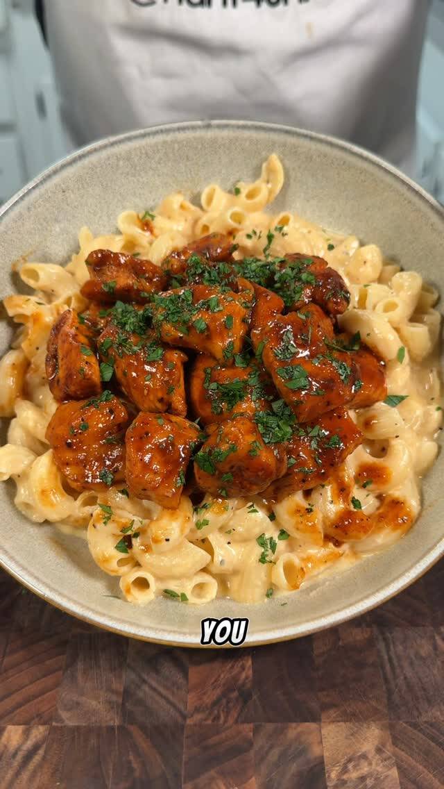 High Protein Honey Barbecue Chicken Mac Bowl Recipe recipe thumbnail