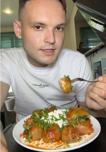 Turkish Stuffed Onions with Ground Beef and Rice Bake recipe thumbnail