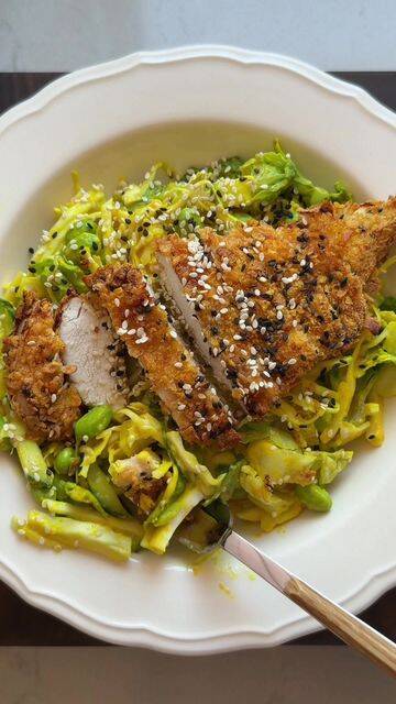 Creamy Katsu Curry Salad with Chicken and Greek Yogurt recipe thumbnail