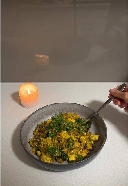 Vegan One-Pot Curry Rice with Tofu and Spinach recipe thumbnail