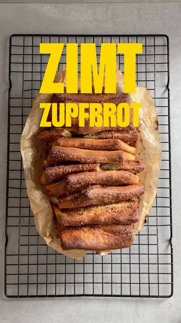 Warm Cinnamon Pull-Apart Bread with Frosting for Fall recipe thumbnail