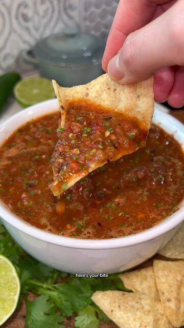 Homemade Charred Tomato and Tomatillo Salsa Recipe recipe thumbnail