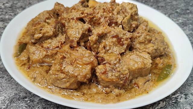 Beef Korma with Special Spices and Creamy Gravy recipe thumbnail
