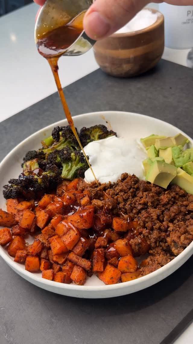 Healthy Beef and Butternut Squash Veggie Bowl Recipe recipe thumbnail