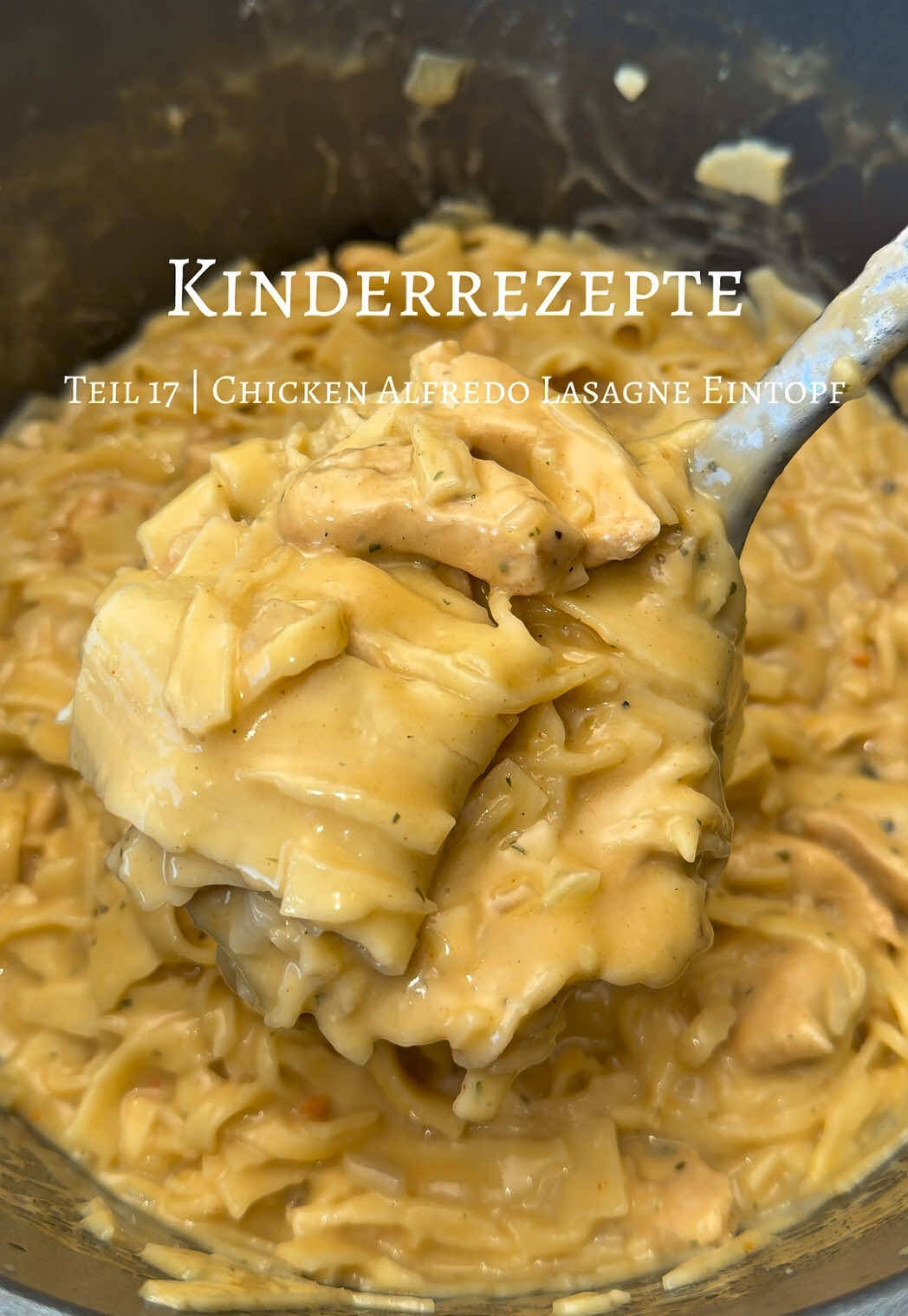 Chicken Alfredo Lasagna One-Pot Recipe with Mozzarella recipe thumbnail