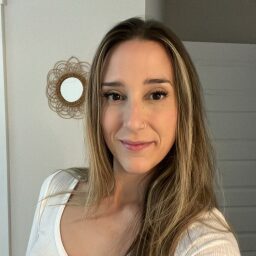 Camila Hurst